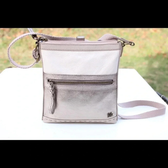 The Sak cross body bag - Picture 1 of 8